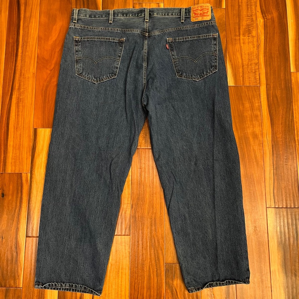 Levi's 550 Relaxed Fit Jeans‎ Men 44x30 Blue Medium Wash Tapered Leg Denim - Picture 3 of 11